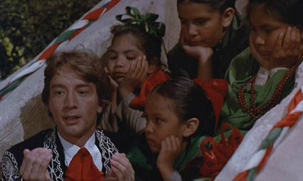 Three Amigos: Ned entrances the children with his Hollywood stories.