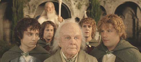 Lord of the Rings: The Return of the King: Bilbo, Frodo and Gandalf prepare to depart for the Grey Havens.