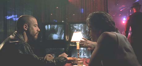 A Man Apart: Sean poses as a drug dealer and meets with Pomona Joe (Jeff Kober) to track down Diablo.