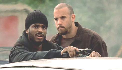 A Man Apart: Demetrius (Larenz Tate) can't believe the shoot-out he's just been through. Sean is still flipped-out.