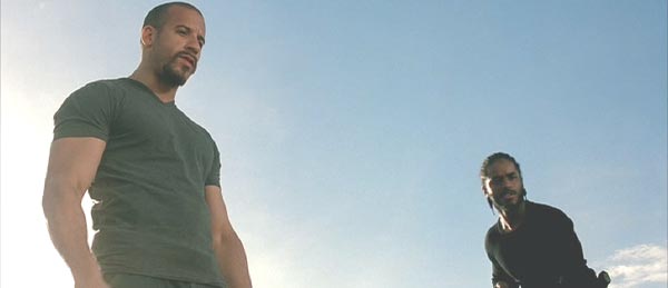 A Man Apart: Sean and Demetrius (Larenz Tate) need some information from Jack.