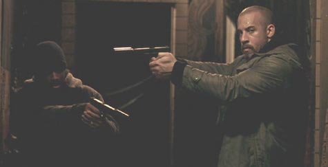 A Man Apart: Sean and Demetrius (Larenz Tate) closing in on Diablo.