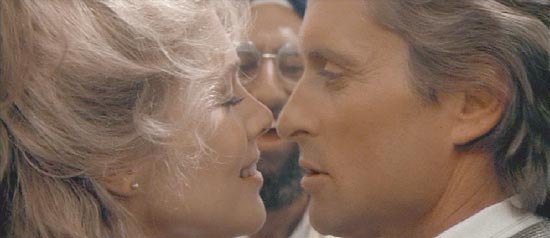 Jewel of the Nile: Kiss