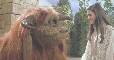 Labyrinth: Sarah rescues and befriends Ludo.