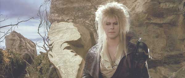 Labyrinth: Jareth orders Hoggle to give Sarah a drugged peach.