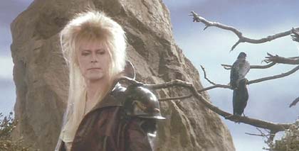 Labyrinth: Jareth threatens Hoggle.