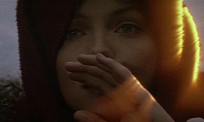 Isabeau reaches