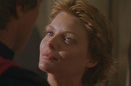 Ladyhawke: Isabeau looking into the eyes of her lover, Etienne Navarre.
