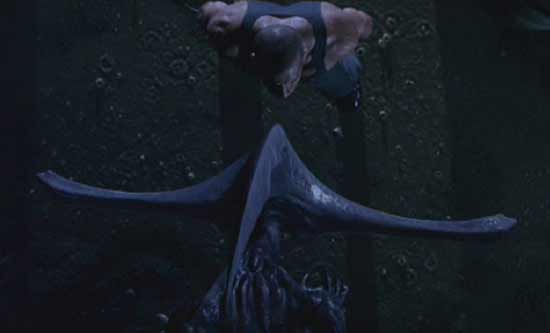 Pitch Black: Riddick gets right up into the creature's blind spot.
