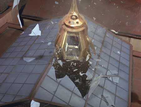 Willy Wonka & The Chocolate Factory: Willy Wonka takes the Glass Elevator "up and out."