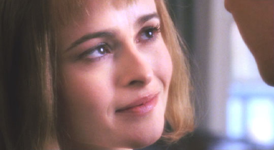 Big Fish: Jenny has fallen for Ed and asks him to stay with her.