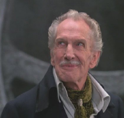 Edward Scissorhands The incomparable Vincent Price as Edwards father and